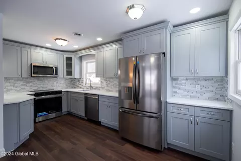 Kitchen - 80 Elliott Ave, Schenectady, NY 12304 photo 1 of 3