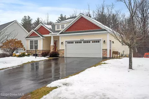 211 Steeple Way, Schenectady, NY 12306