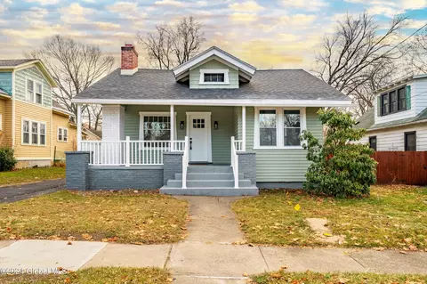 24 Summit Ave, Troy, NY 12180