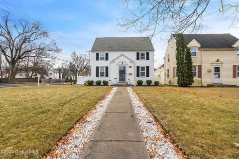 25 Victor St, Albany, NY 12206