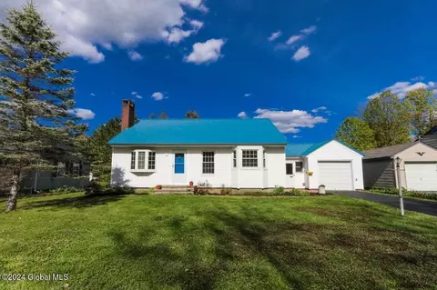 356 S Third St, Northville, NY 12134