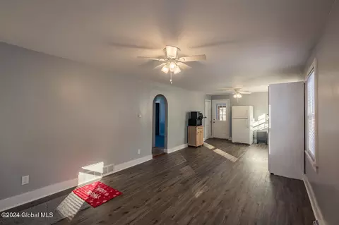 Living - 4249 Ny 30, Amsterdam, NY 12010 photo 1 of 2