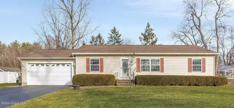 11 Monroe Ave, Albany, NY 12203