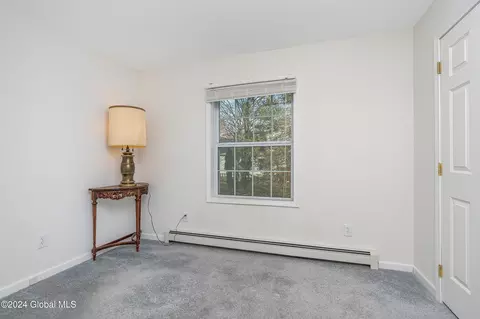 Bedroom - 11 Monroe Ave, Albany, NY 12203 photo 7 of 9