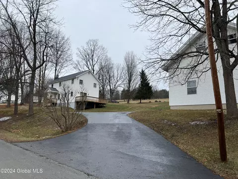 56 Old State 22, Middle Granville, NY 12849