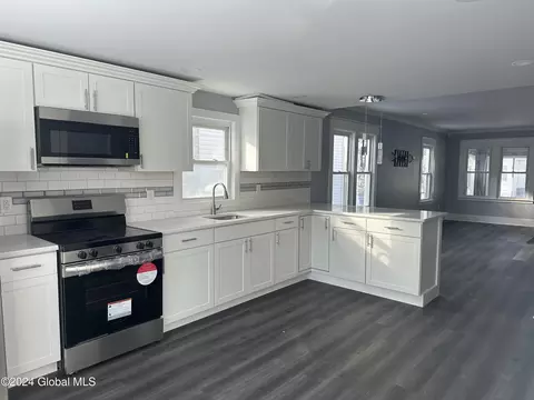 Other - 7 Myrtle Ave, Schenectady, NY 12304 photo 5 of 9