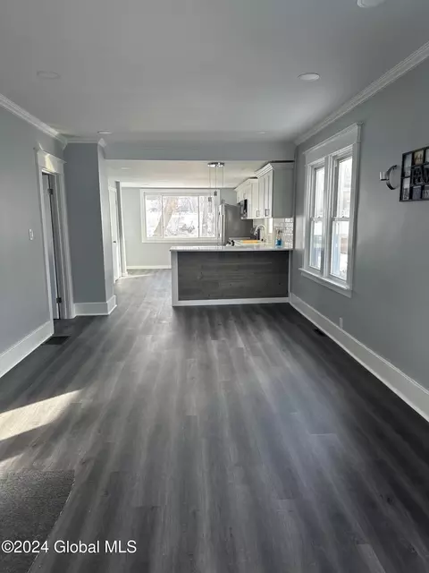 Other - 7 Myrtle Ave, Schenectady, NY 12304 photo 2 of 9