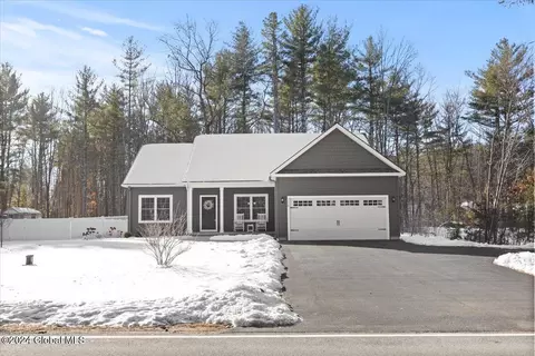 178 Butler Rd, Moreau, NY 12828