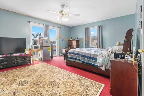 Bedroom - 5071 State Highway 5s, Root, NY 12166 photo 3 of 6