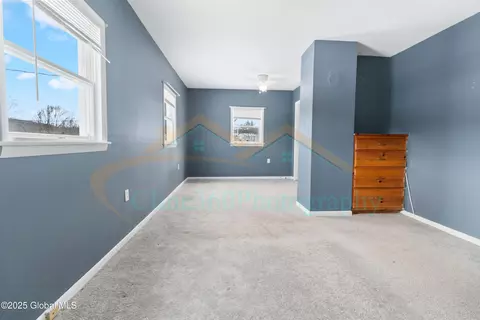 Bedroom - 5071 State Highway 5s, Root, NY 12166 photo 4 of 6