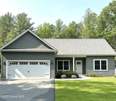 176 Butler Rd, Fort Edward, NY 12828