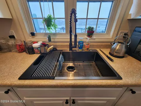 Kitchen - 145 Redtail Rdg, Cobleskill, NY 12043 photo 2 of 4