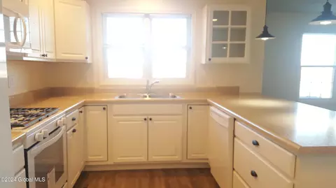 Kitchen - 145 Redtail Rdg, Cobleskill, NY 12043 photo 4 of 4