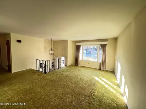Living - 3123 Spawn Rd, Schenectady, NY 12303 photo 1 of 9