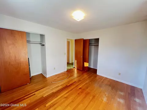 Bedroom - 3123 Spawn Rd, Schenectady, NY 12303 photo 6 of 8
