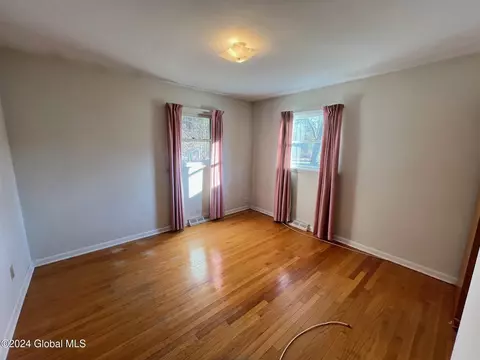 Bedroom - 3123 Spawn Rd, Schenectady, NY 12303 photo 1 of 8