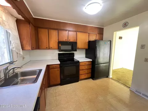 Kitchen - 3123 Spawn Rd, Schenectady, NY 12303 photo 1 of 2