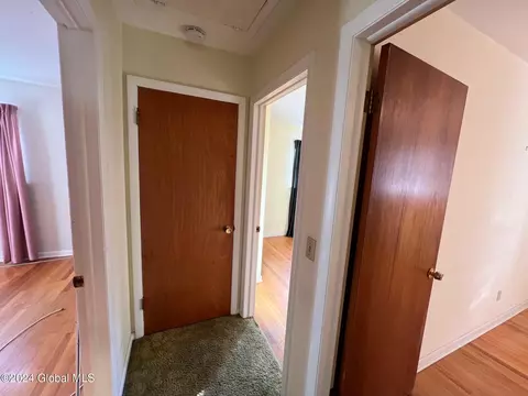 Entry Way - 3123 Spawn Rd, Schenectady, NY 12303 photo 2 of 2
