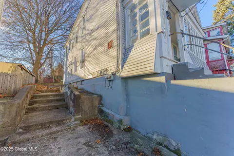 Exterior - 1015-1017 Second Ave, Schenectady, NY 12303 photo 5 of 6