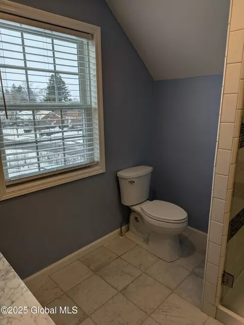Bath - 1808 Randoph Rd, Schenectady, NY 12308 photo 7 of 7