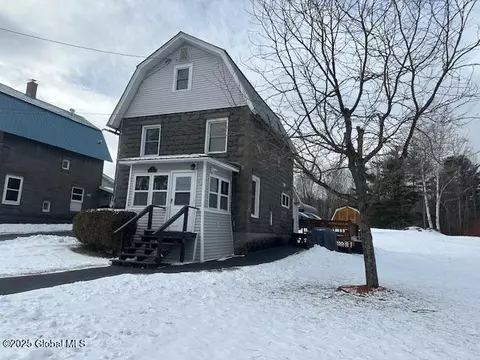 25 Bridal Row, Witherbee, NY 12998
