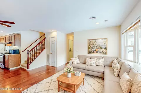 Living - 11 Kellogg Ave, Schenectady, NY 12304 photo 1 of 2
