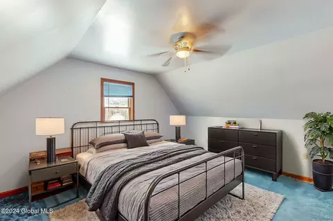 Bedroom - 11 Kellogg Ave, Schenectady, NY 12304 photo 4 of 12