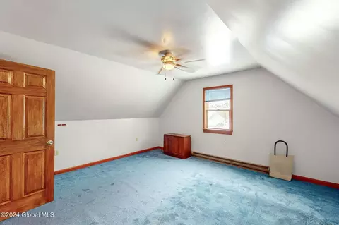 Bedroom - 11 Kellogg Ave, Schenectady, NY 12304 photo 11 of 12