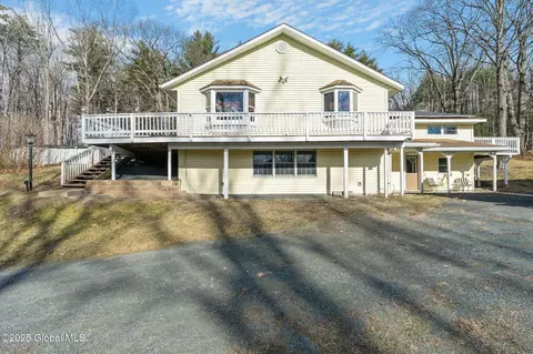 55 Shaver Rd, West Sand Lake, NY 12196