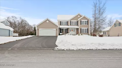 18 Sherman Way, Ballston Spa, NY 12020
