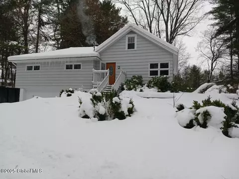 435 Steele Avenue Ext, Gloversville, NY 12078