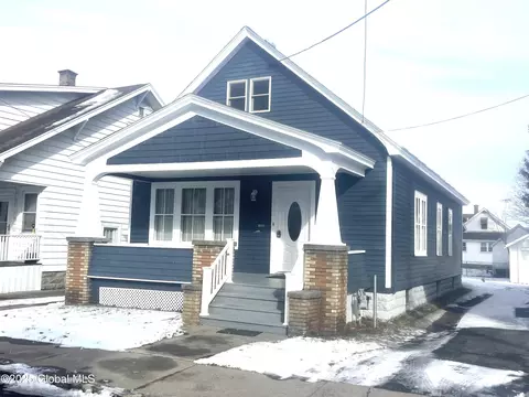 1335 Santa Fe St, Schenectady, NY 12303