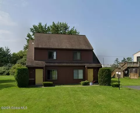56 Suncrest Dr, Waterford, NY 12188