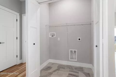 Other - 14 N Holmes St, Schenectady, NY 12302 photo 2 of 11