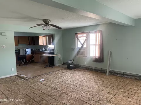 2394 Curry Rd, Schenectady, NY 12303 photo 22