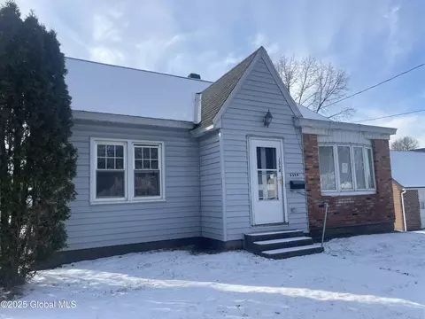 2394 Curry Rd, Schenectady, NY 12303 photo 14