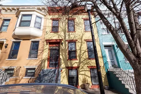 343 Hamilton St, Albany, NY 12210
