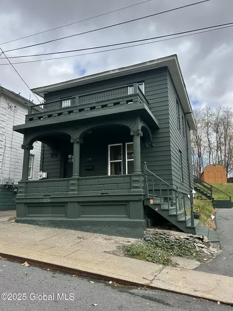 20 Fredella Ave, Glens Falls, NY 12801
