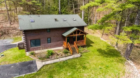 195 Ny-149, Lake George, NY 12845