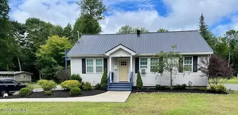179 Vandenburgh Pt Rd, Gloversville, NY 12078