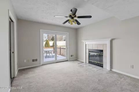 3435 Maryvale Dr, Schenectady, NY 12304 photo 27