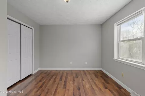 3435 Maryvale Dr, Schenectady, NY 12304 photo 20