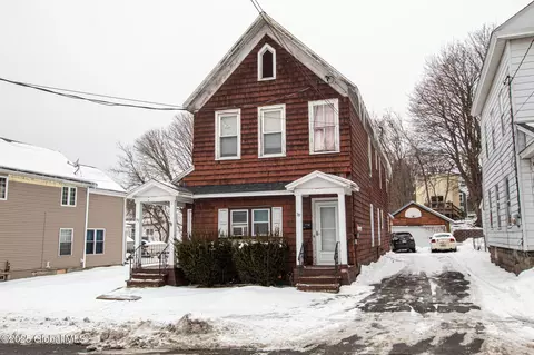 59 2nd Ave, Gloversville, NY 12078