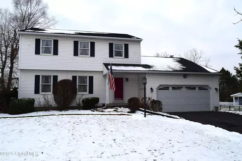 84 Miller Rd, Latham, NY 12110
