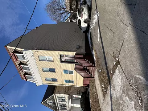 1150 Broadway, Albany, NY 12204