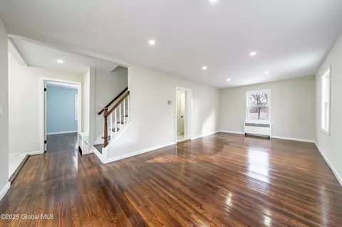 Living - 30 Fox Ave, Schenectady, NY 12304 photo 2 of 3