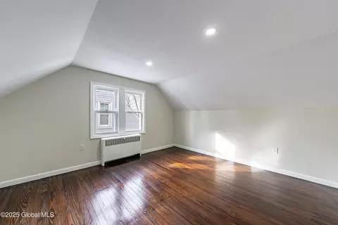 Bedroom - 30 Fox Ave, Schenectady, NY 12304 photo 2 of 3
