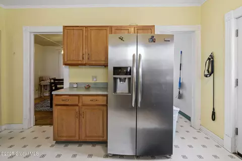 1825 Euclid Ave, Schenectady, NY 12306 photo 25