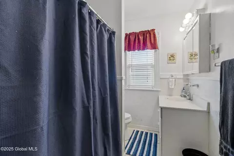 1825 Euclid Ave, Schenectady, NY 12306 photo 38