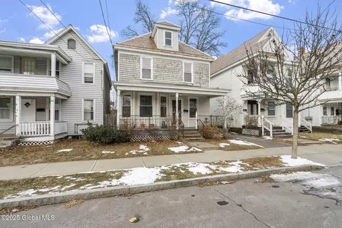 1825 Euclid Ave, Schenectady, NY 12306 photo 2